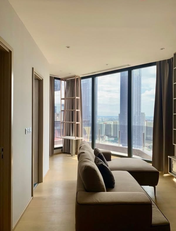 Aston Asoke Rama 9 | SVLM Thailand