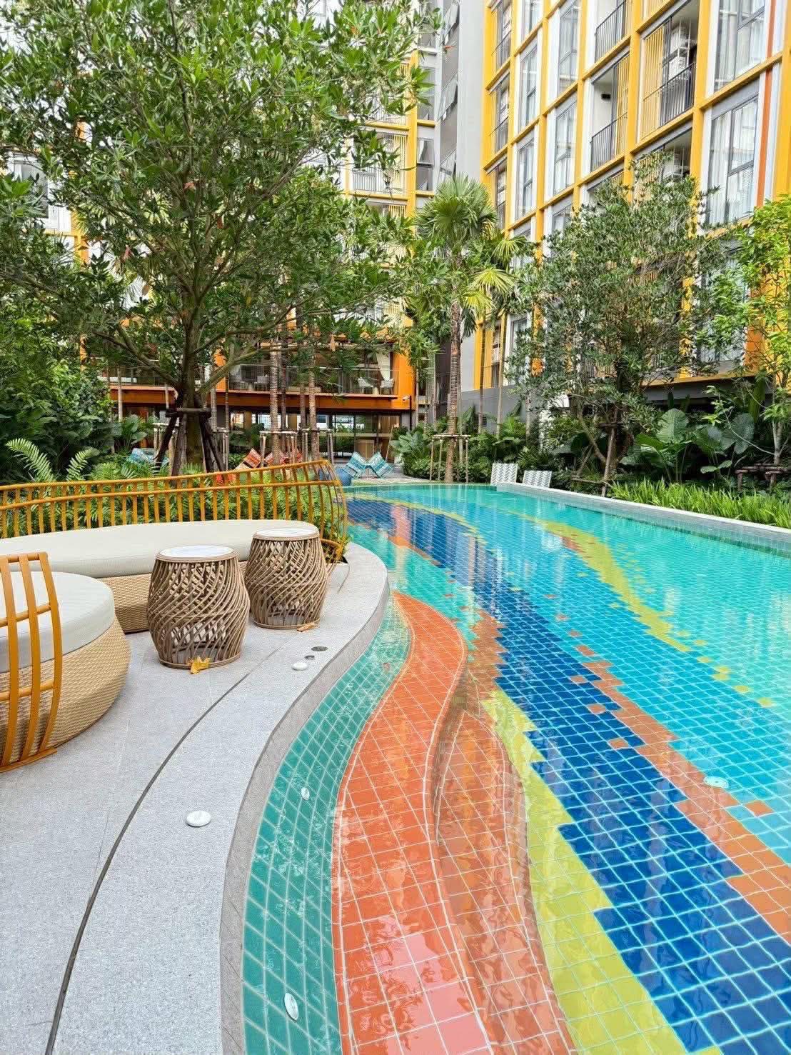 Phuket High Rise The Base Rise Phuket - 1BR, 25.7 sqm, Fl.8 | SVLM Thailand
